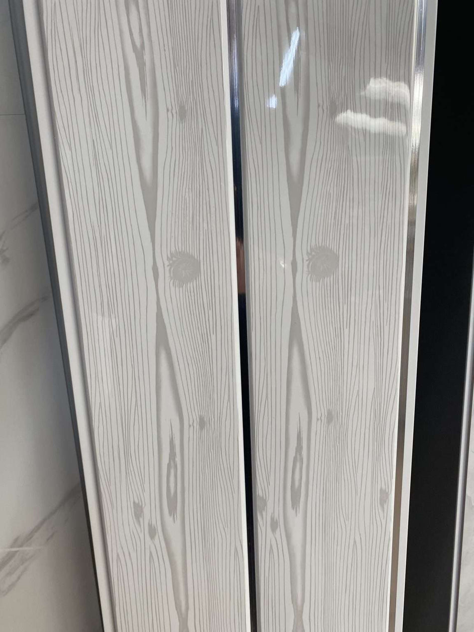 White Woodgrain 2 Chrome 2950 x 250 x 8mm PVC Panel